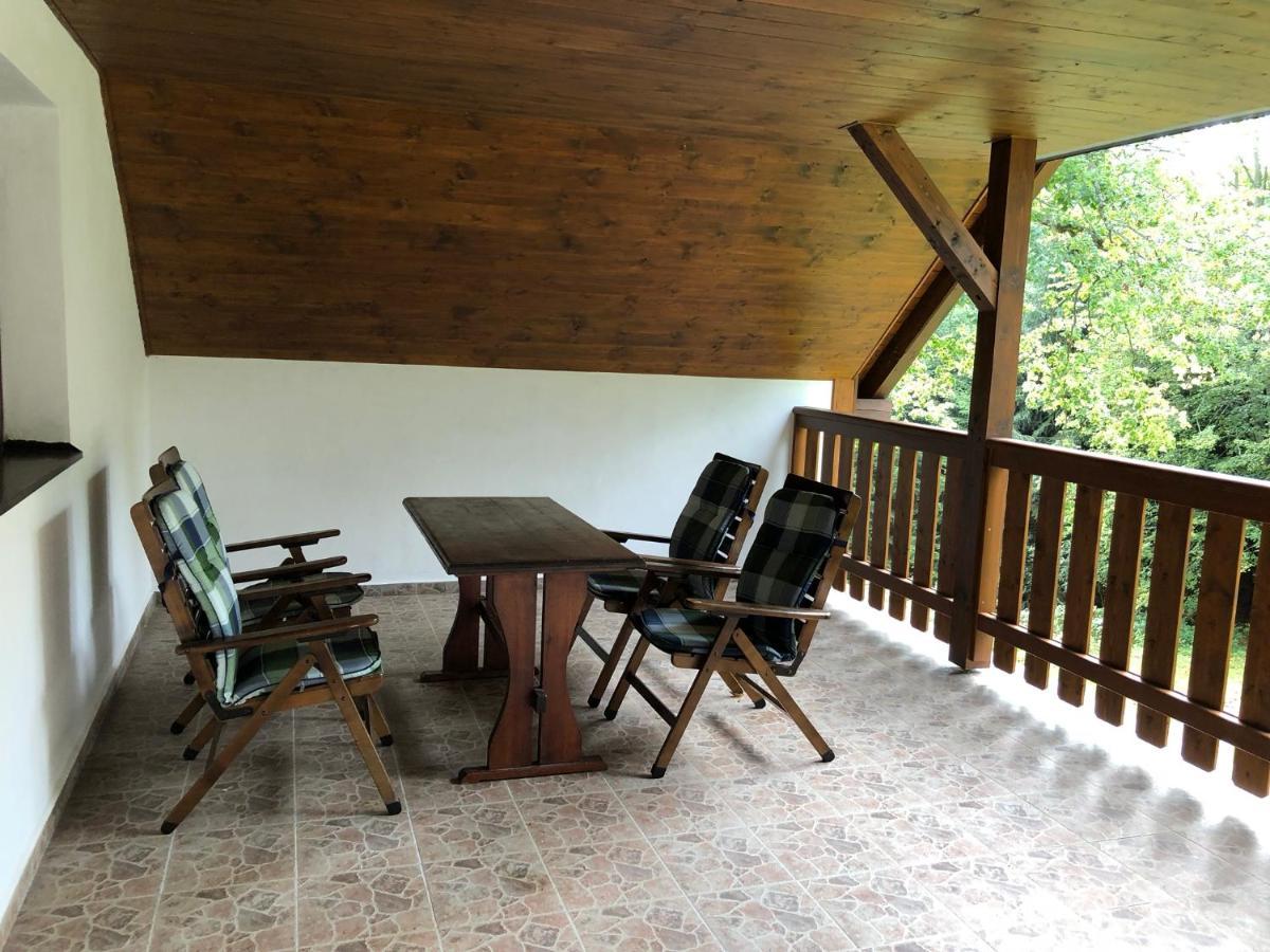 U Sjezdovky, Zadov 22 Chalet *